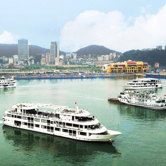 Cảng Tàu Quốc Tế Hạ Long