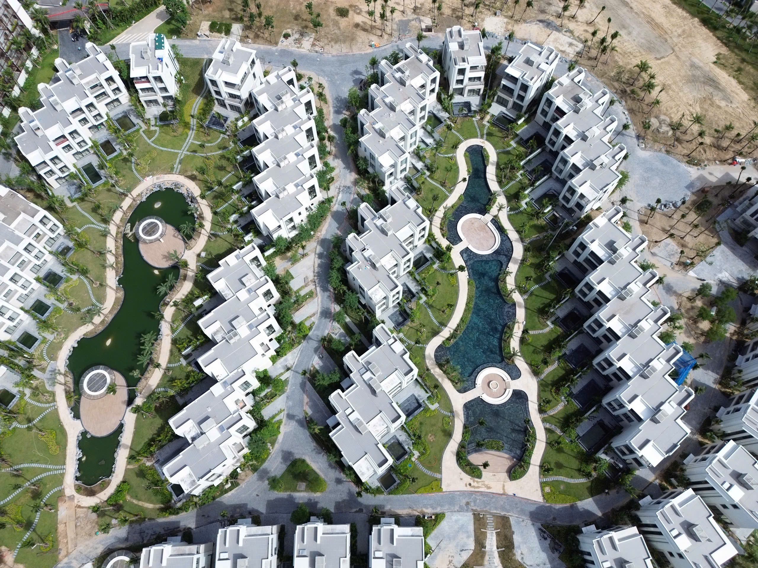 Hình ảnh thực tế khu biệt thự Lagoon Hạ Long mới nhất tháng 3/2026 về tiến độ xây dựng